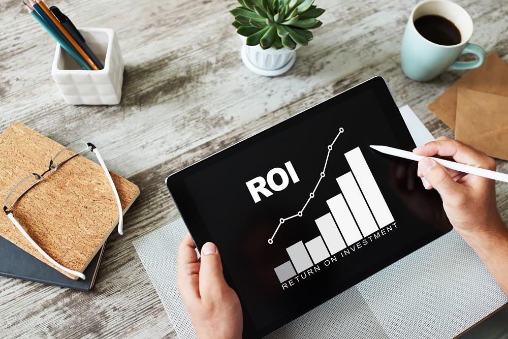 3 Ways to Maximize ROI with Your Property Management Software - Jonas Chorum